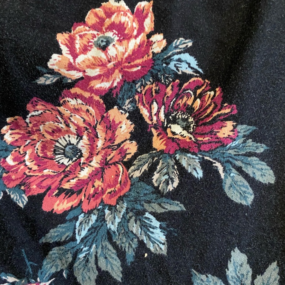 Charlotte Russe Black Fitted Long Sleeve Crop Blouse - Picture 2 of 6